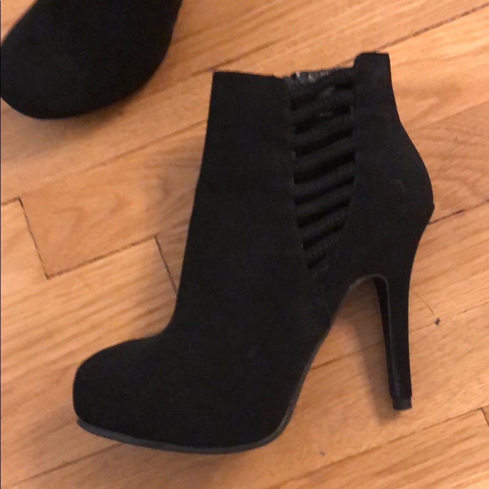 Black booties - Picture 2 of 2
